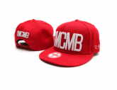 Boné YMCMB - Branco e vermelho